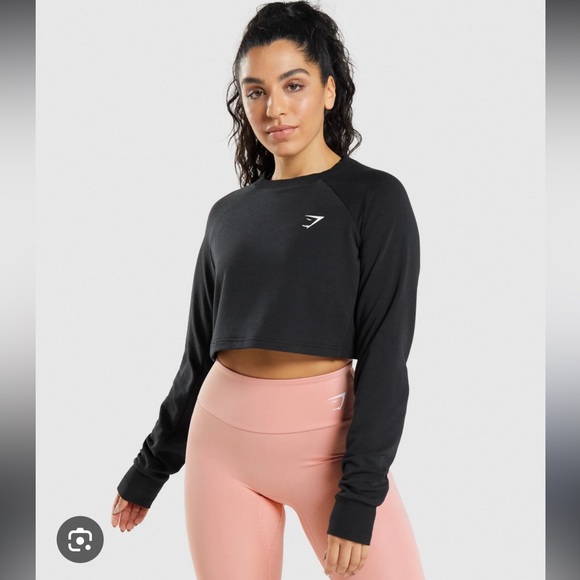 Gymshark Cropped Sweater Size M - Picture 1 of 2